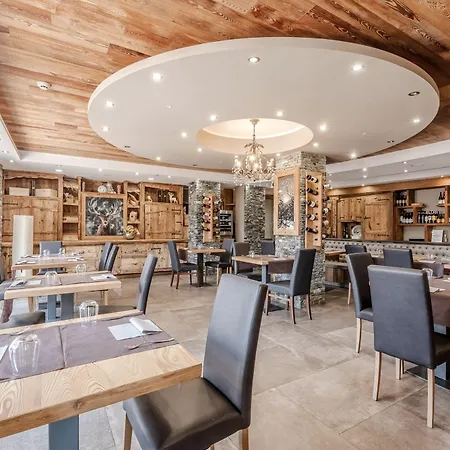 Hotiday Collection - Sauze Assietta Szálloda 3*